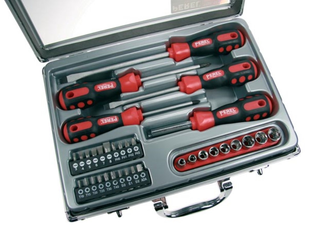 [5410329366629] SET SCHROEVENDRAAIERS / BITSEN 34D PEREL