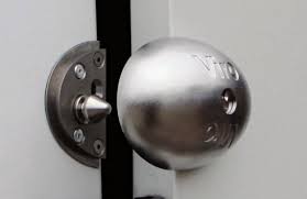 [14241] SLOT VOOR BESTELWAGEN DEUR VIRO VANLOCK